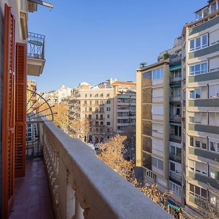 Housalia Sagrada Familia Views Barcelone Extérieur photo